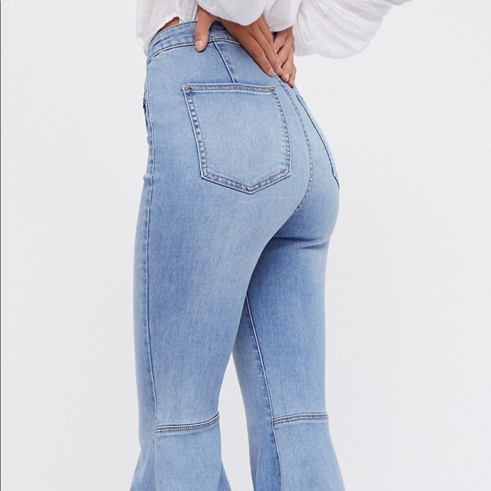 Float on flare Free people jeans